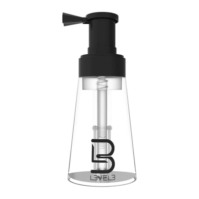 Aplikační lahvička s rozprašovačem na pudr L3VEL3 Powder spray bottle